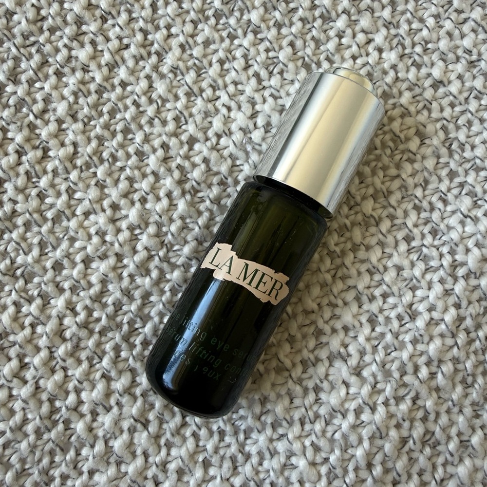 LA MER The Lifting Eye Serum for Firming and Anti-Aging